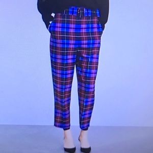 Belted plaid pants